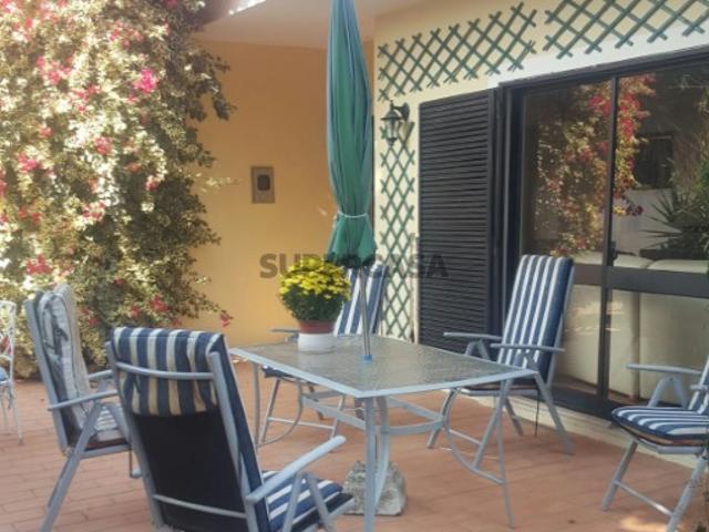 Moradia térrea T3 com jardim e piscina, Almancil, Algarve