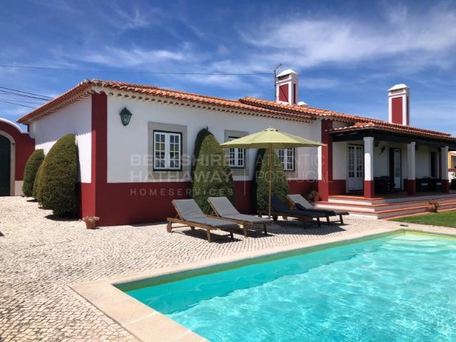 Moradia Térrea T3 com Piscina em Óbidos 625.000€