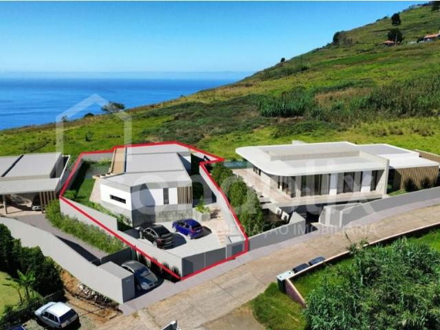 Moradia Térrea T3 com Vista Mar Prazeres 153m² Prazeres