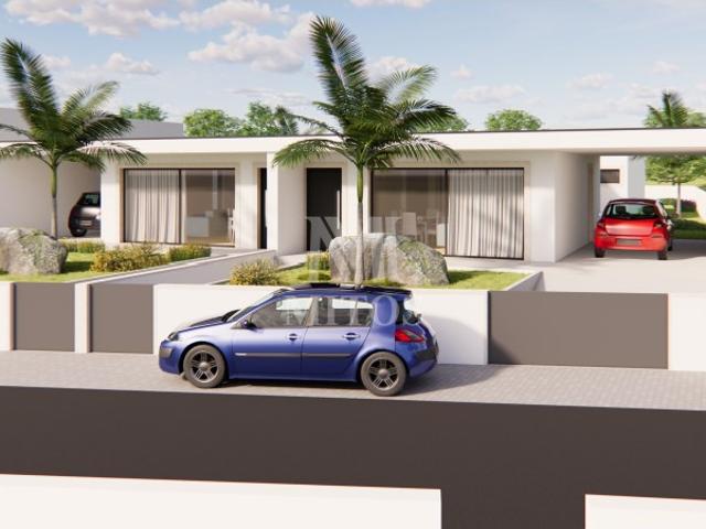 Moradia térrea T3 em construção para venda em Alvarães Viana do Castelo