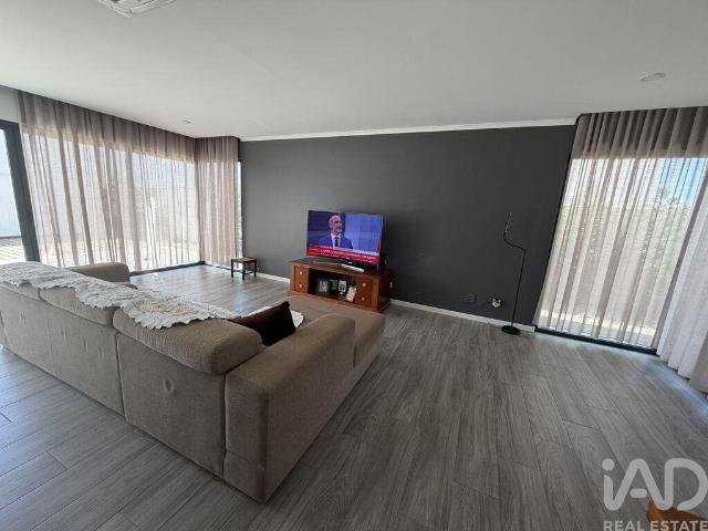 Moradia térrea T3 em Grândola e Santa Margarida da Serra de. 167m² Grândola e Santa Margarida da Serra