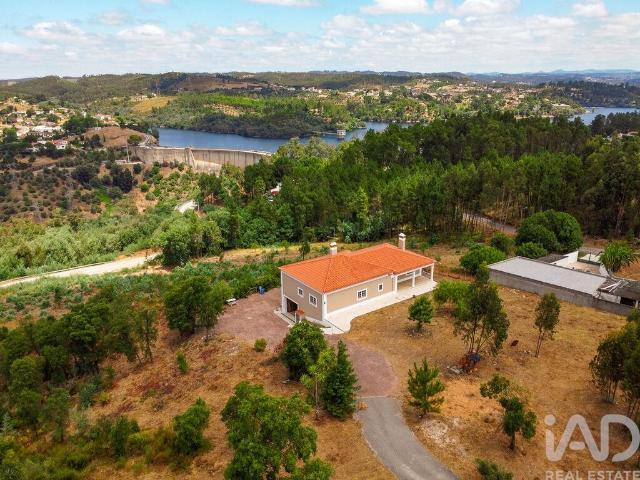 Moradia térrea T3 em Martinchel