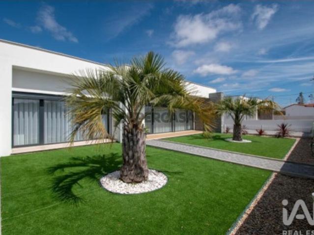 Moradia térrea T3 em Marinha Grande