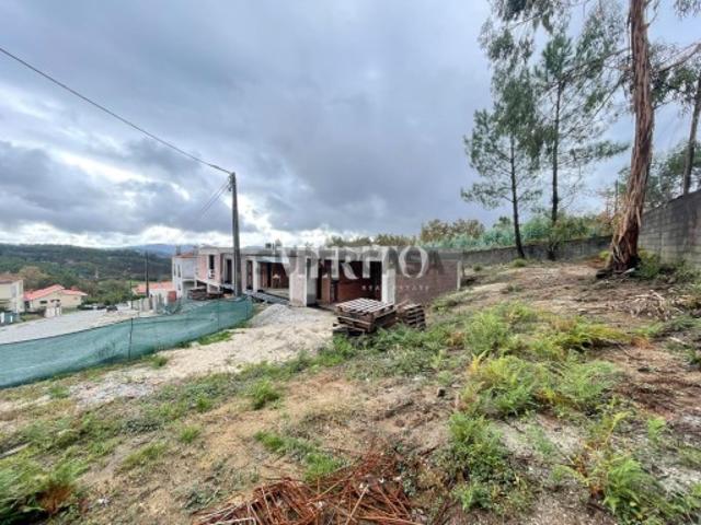 Moradia Térrea T3 em Rendufinho Póvoa de Lanhoso