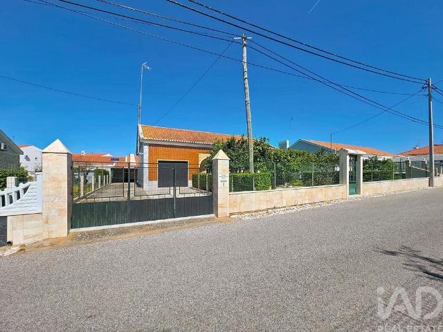 Moradia térrea T3 em Rio de Moinhos de 165 m²