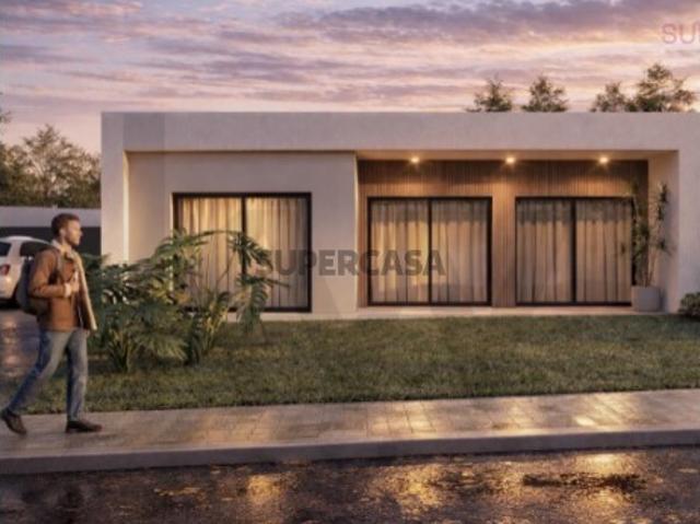 Moradia Térrea T3 independente com 828m2 a venda em Azinheira Rio Maior
