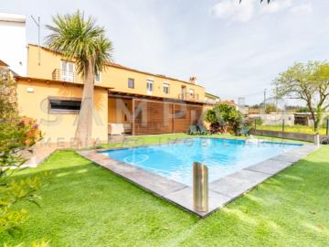 Moradia Terrea T3 Melres c/ Piscina!