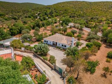 Moradia Térrea T3 no Algarve 232m² Querença, Tôr e Benafim