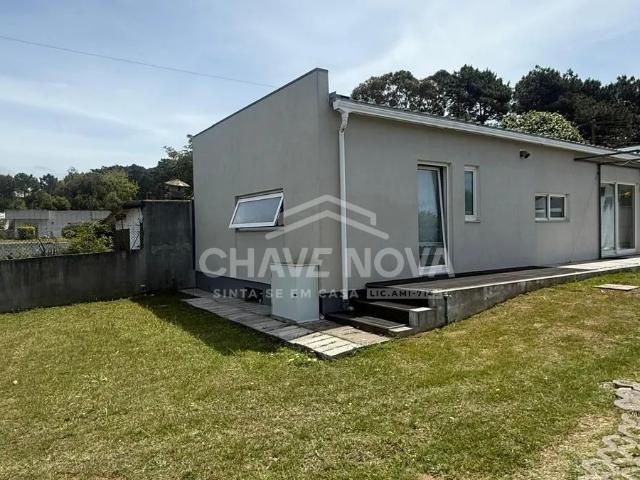 Moradia térrea T1 para arrendamento na Madalena