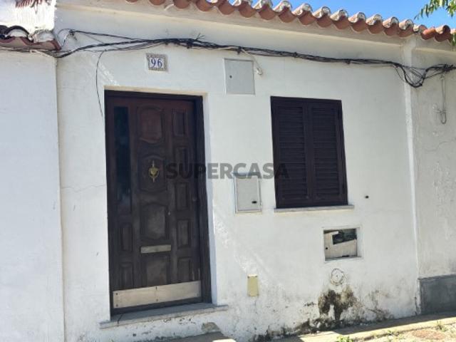 Moradia térrea T2 em Brinches, Serpa, com 41 m²