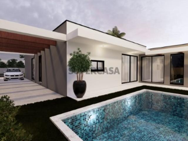 Moradia Térrea T4 com Piscina em fase de construção