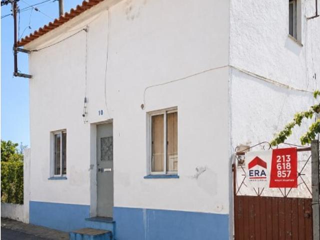 MORADIA TÉRREA T4 COM TERRAÇO | CHANCELARIA, ALTER