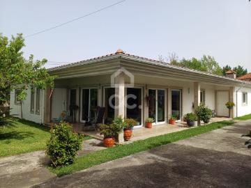 Moradia Térrea T4 em Palmeira, Santo Tirso