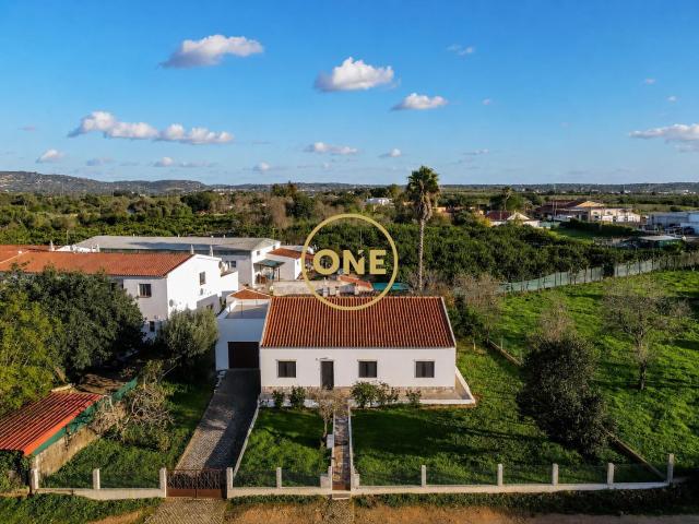 Moradia Térrea T4, Ferrarias, Algoz, Silves