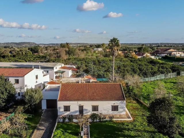 Moradia Terrea T4 Ferrarias Algoz Silves