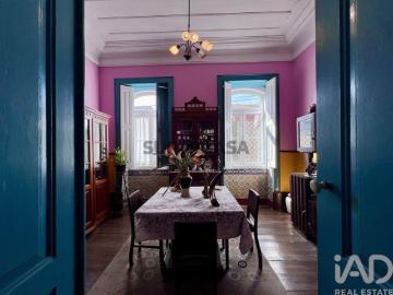 Casa / Villa T5 em Eixo e Eirol