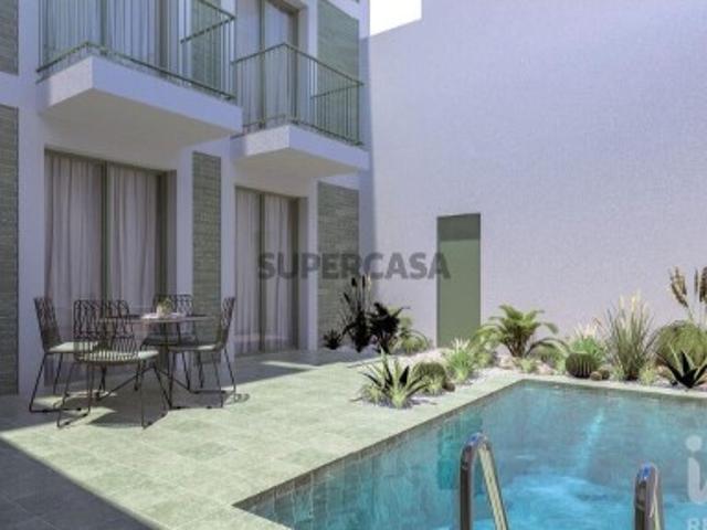 Moradia térrea T9 em Faro de 160 m²