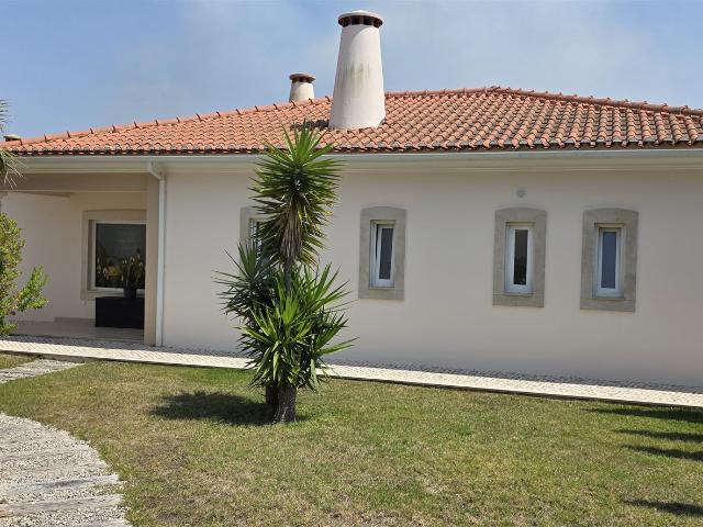 Moradia terrea Caldas da Rainha 184m² Nadadouro