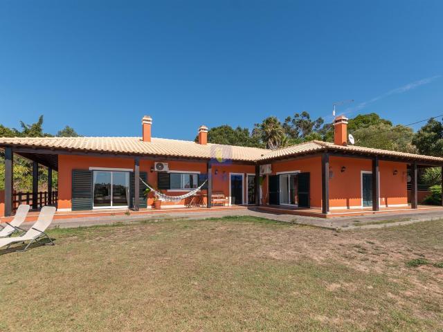 Moradia Térrea com Terreno de 7665m2, Piscina e Sala de Jogo. 375m² Caldas da rainha nossa senhora do pópulo, coto e são gregório