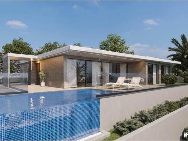 Moradia Térrea de Luxo T3 170m² São Martinho