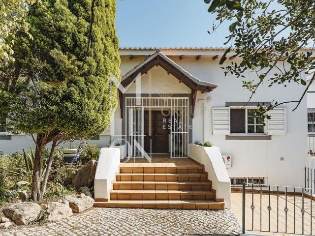 MORADIA TÉRREA ISOLADA COM PISCINA|1.550 m² DE TERRENO|335 m² DE CONSTRUÇÃO|A 15 MIN DE VILAMOURA