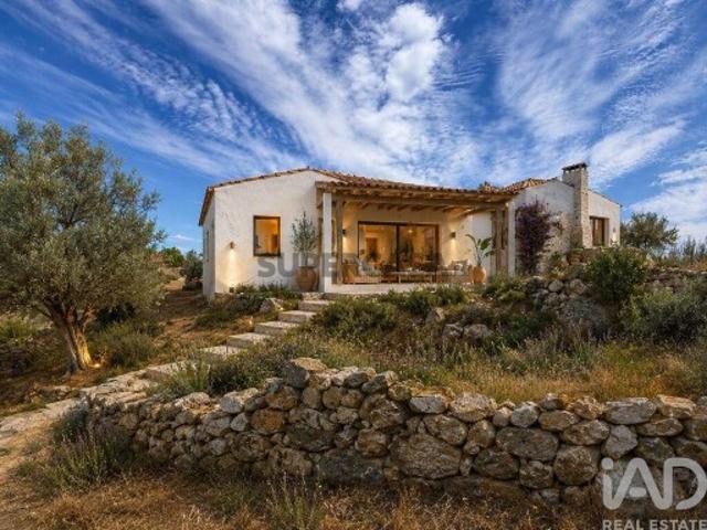 Moradia térrea em Conceição e Cabanas de Tavira de 81 m²
