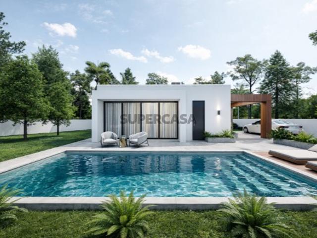 Moradia terrea isolada lote de 535m2 piscina Sesimbra