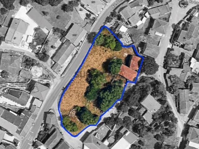 Moradia + Terreno Construtivo de 1.880 m² com Artigo Autónomo | Ourém