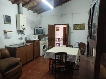 Moradia típica alentejana situada em Jungeiros, concelho de Aljustrel