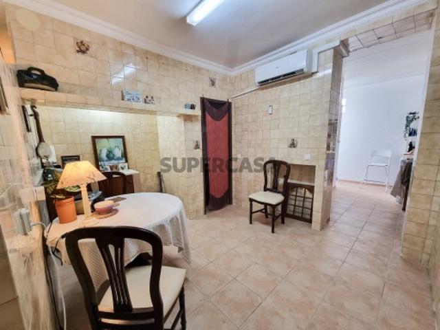 Moradia T3 típica em Olhão Zona ARU