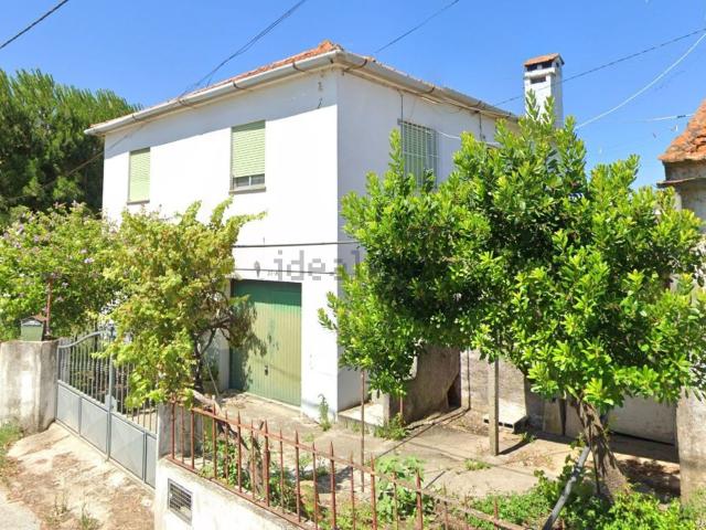 Moradia, Tomar e Santa Maria dos Olivais