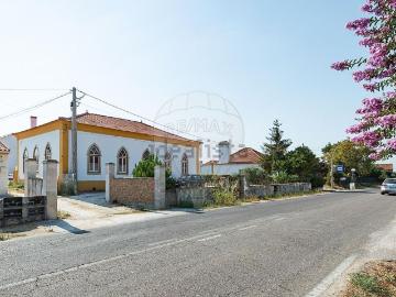 Moradia, Tomar e Santa Maria dos Olivais