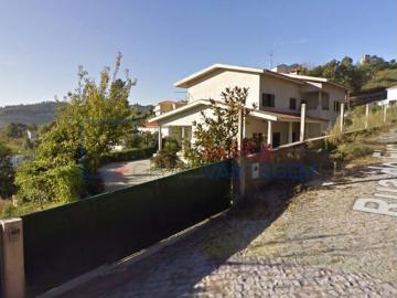 Moradia, Torrados e Sousa