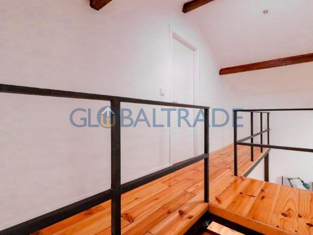 Moradia Totalmente Renovada & Equipada T2 no Porto