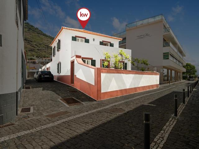 Moradia tradicional Madeirense no centro de Machico