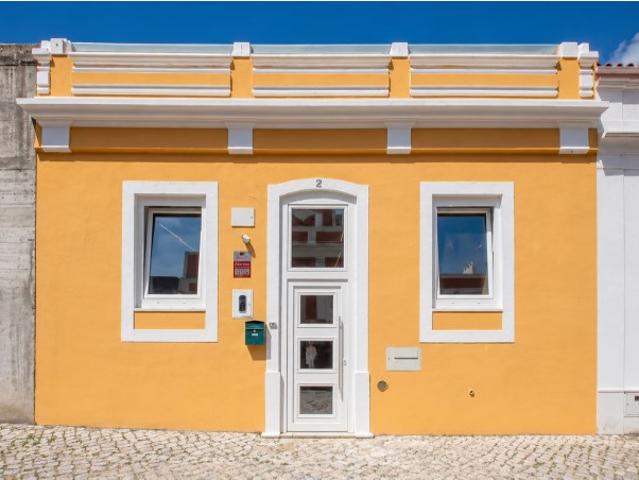 Moradia Tradicional com Toque Contemporâneo em Setúbal