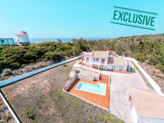 Moradia Tradicional Portuguesa com Anexo Independente, Pisci. 195m² Tornada e Salir do Porto