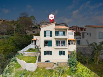 Moradia Tradicional T3 + Apartamento T2 independente com Vis. 25572m² Santa Maria Maior Funchal
