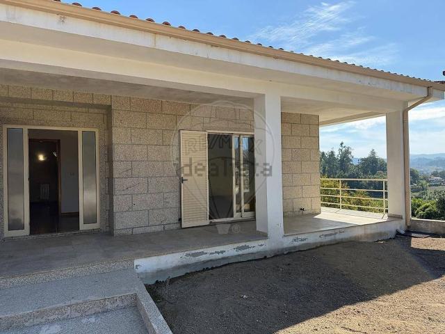 Moradia, Travanca