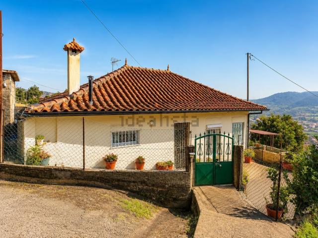 Moradia, Travassos