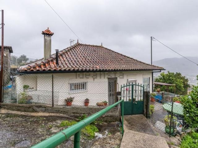 Moradia, Travassos