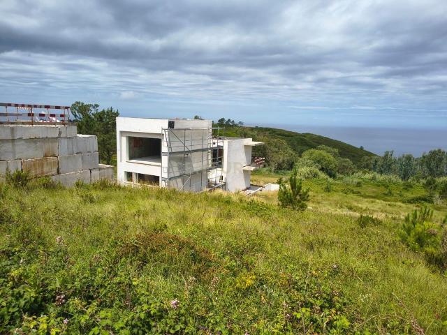 Moradia única com vista panorâmica sobre o Oceano Atlântico