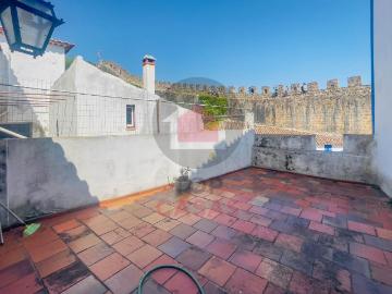 Moradia Única Dentro das Muralhas do Castelo de Óbidos 165m² Óbidos São Pedro