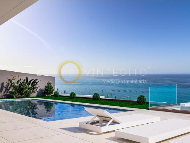 Moradia Única Prime Luxuosa no Arco da Calheta