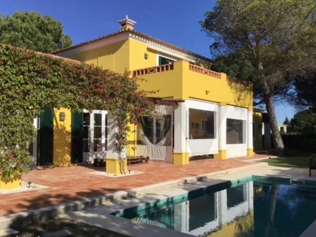 Moradia unifamiliar, Quinta do Perú / Single family house i. 309m² Azeitão São Lourenço e São Simão