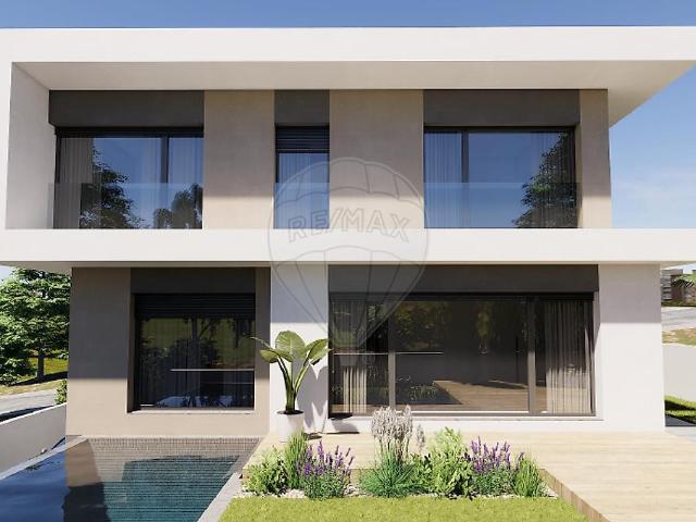 Moradia Unifamiliar | T5 em Construção | Piscina | Em Carcav. 300m² Carcavelos e parede