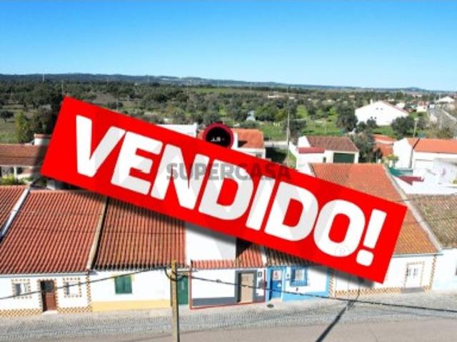 Moradia Unifamiliar T1+1 situado em Arraiolos Igrejinha