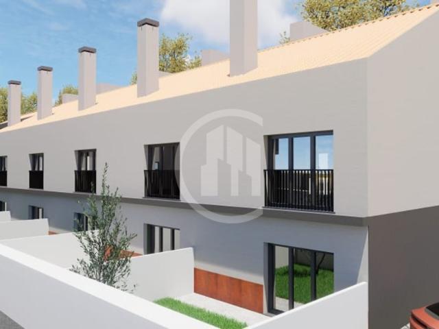 Moradia unifamiliar T2+2 em Tortosendo