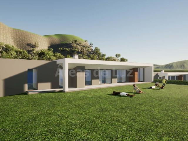 Moradia Unifamiliar Térrea Lote com cerca de 1294 m2