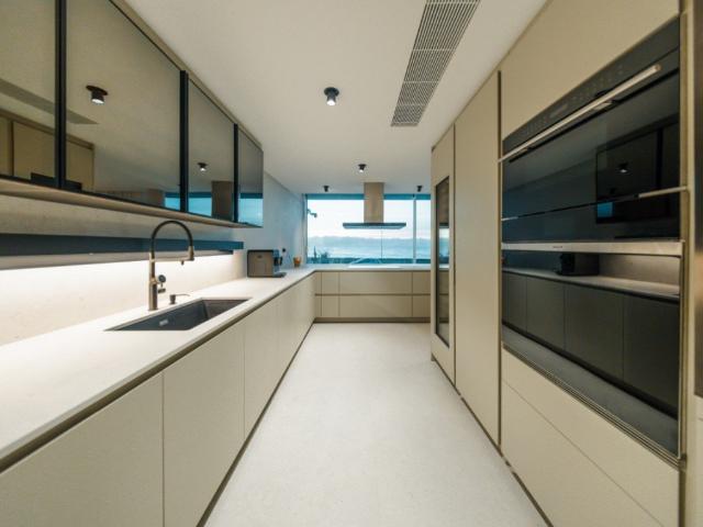 Moradia V4+1 com vista mar e piscina Vila Nova de Gaia 293m² Canidelo